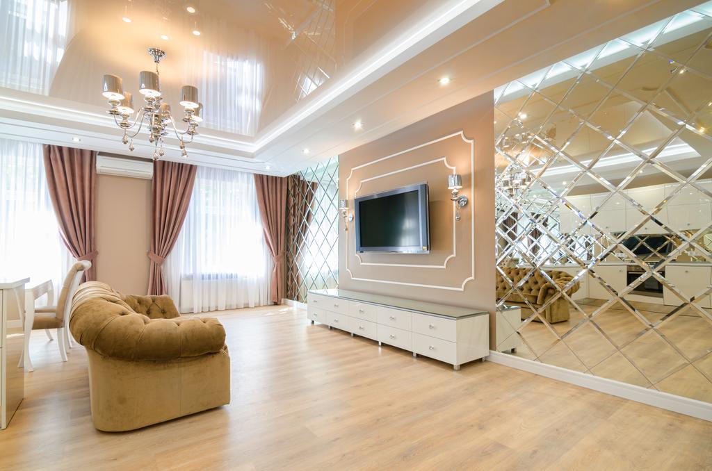 Royal Art-Deco Apartment Lviv Luaran gambar