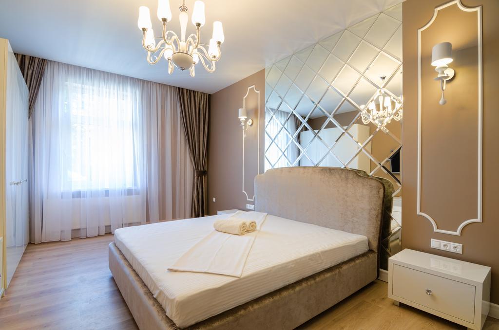 Royal Art-Deco Apartment Lviv Luaran gambar